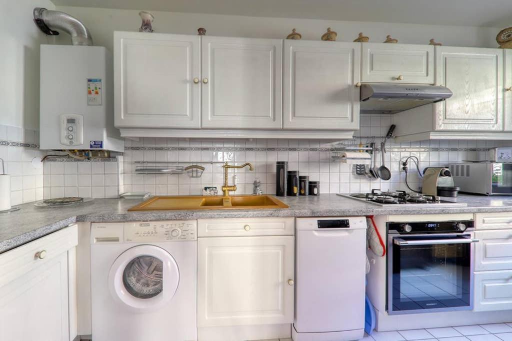Amilly Park 6 Personnes 2 Chambres Pk Prive En Sous Sol Серрі Екстер'єр фото